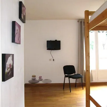Studio Meuble * Mandelieu-la-Napoule